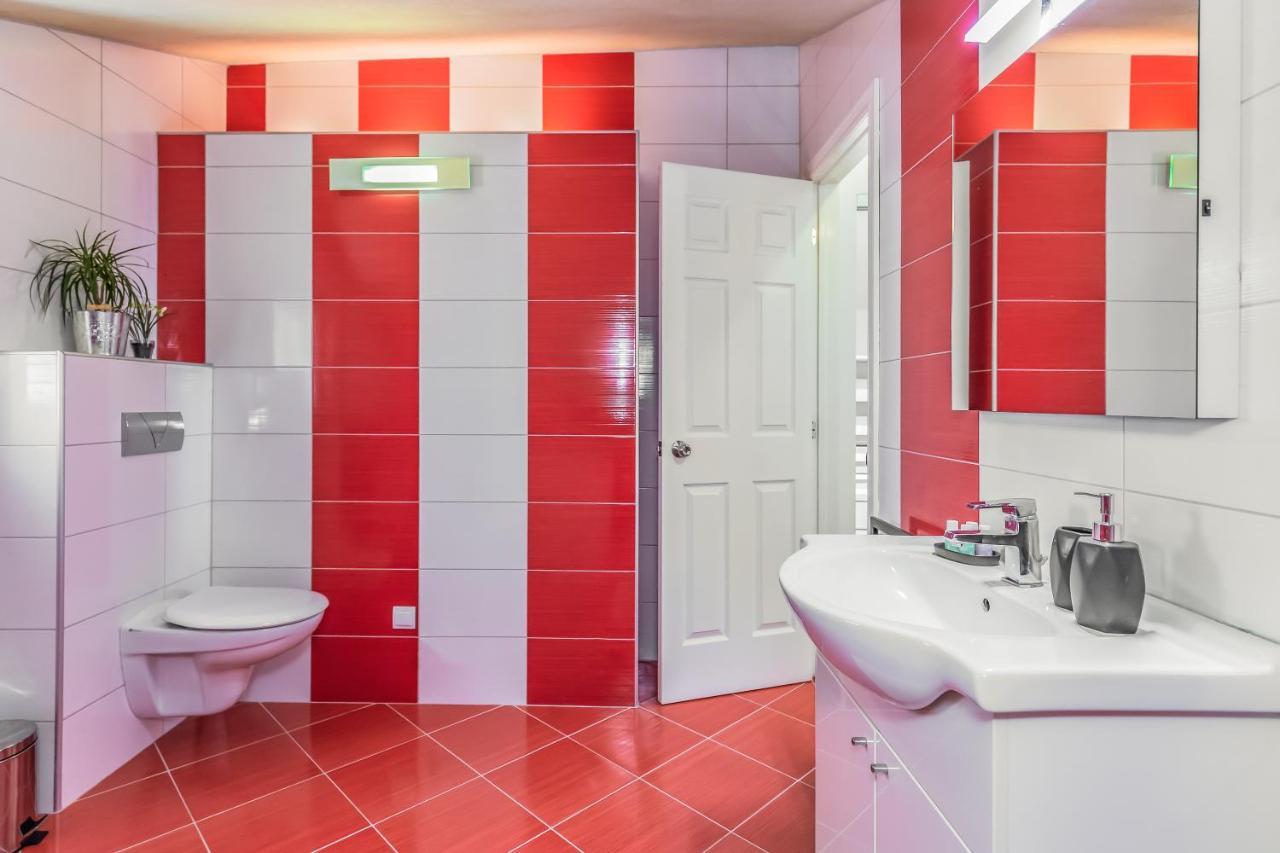 Apartmani Nikola Башка-Вода Экстерьер фото
