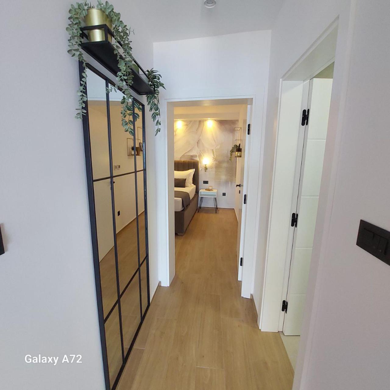 Apartmani Nikola Башка-Вода Экстерьер фото